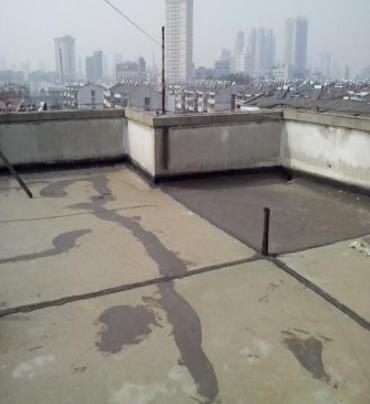 兰西漏水维修 楼顶漏水是什么原因，楼顶漏水维修方法是什么?